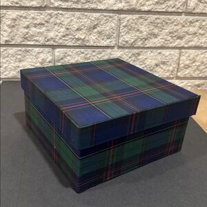 Plaid Storage/Gift Box